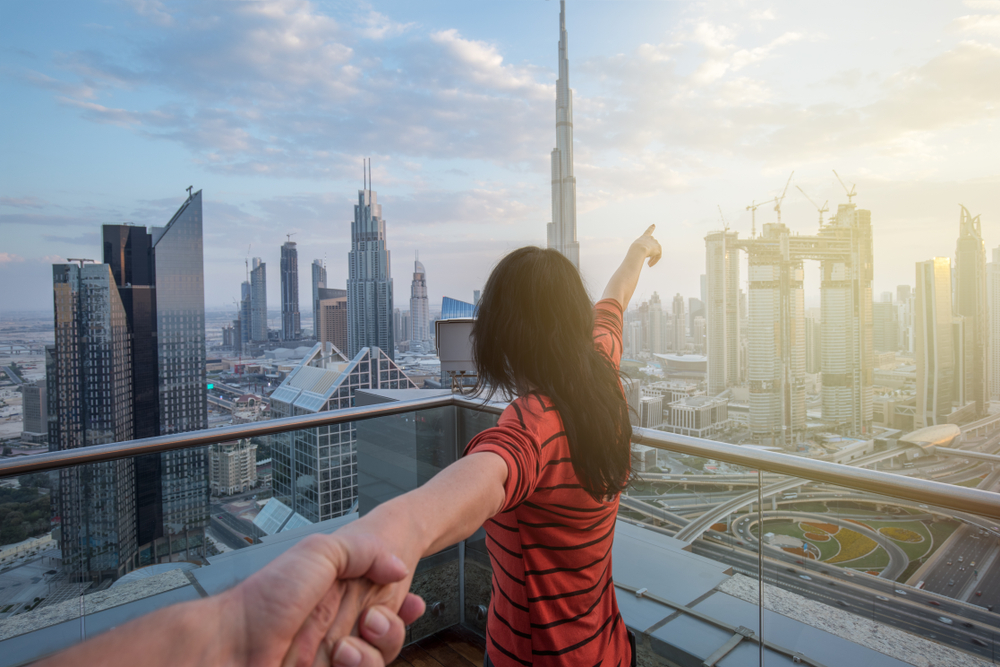 10 Types of Wedding Proposals in Dubai - Burj Khalifa Proposal