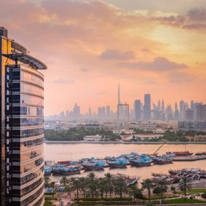 Best Hotels in Dubai Creek - Golden Sands Hotel Creek