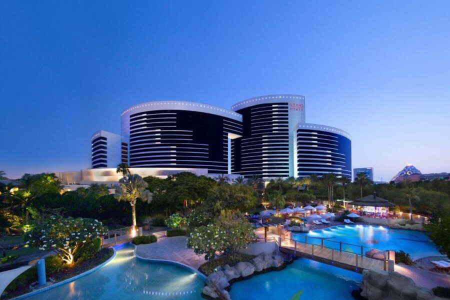 Best Hotels near Dubai Airport - Grand Hyatt Dubai