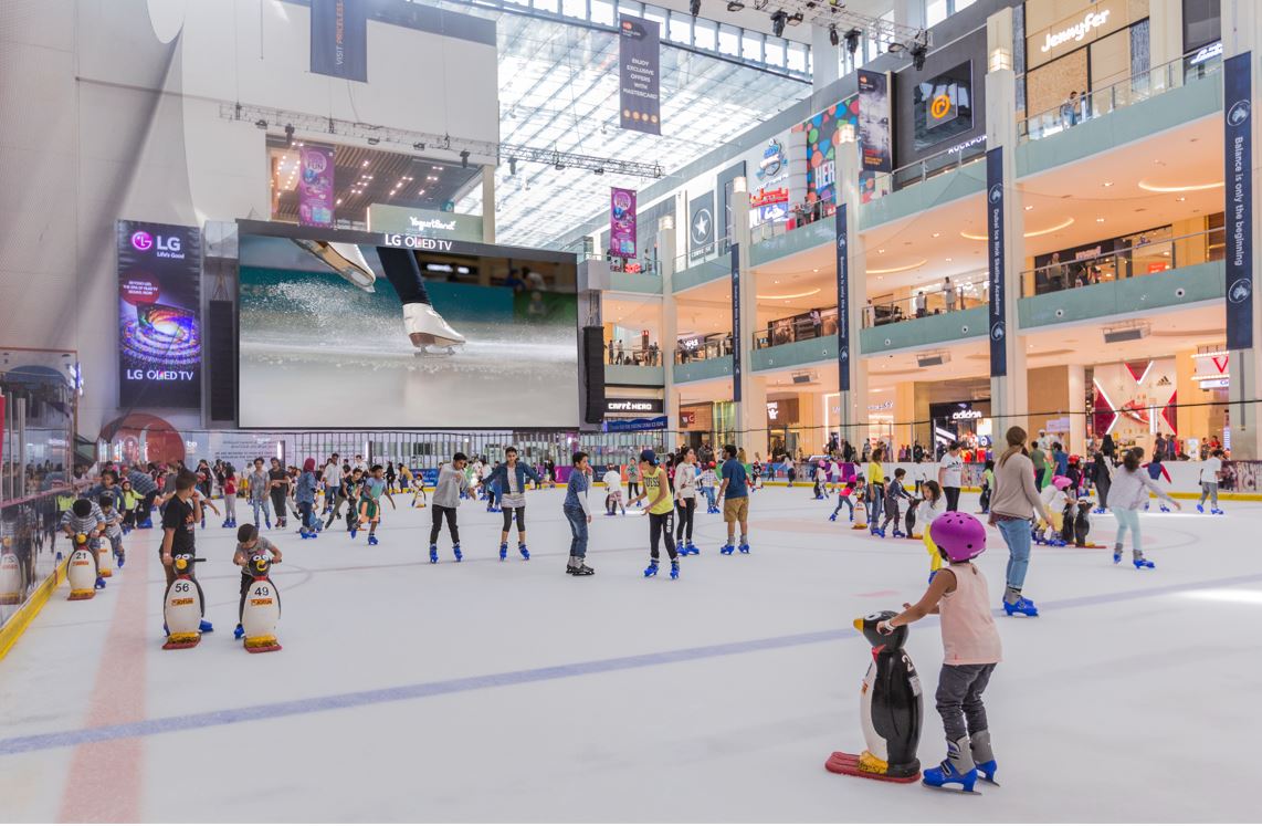 Dubai Ice Rink - Top 7 Things to Do in Dubai Mall