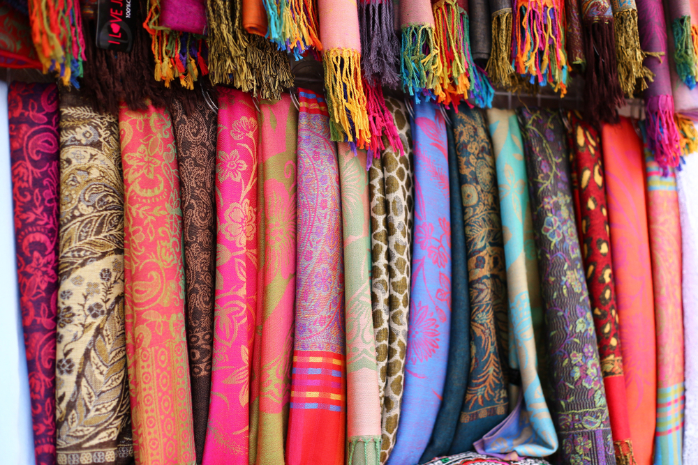 best things to buy in Dubai - pashmina shawl