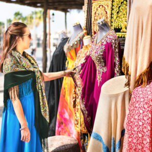 What to Wear in Dubai Dress Code for Tourists & Outfits to Wear